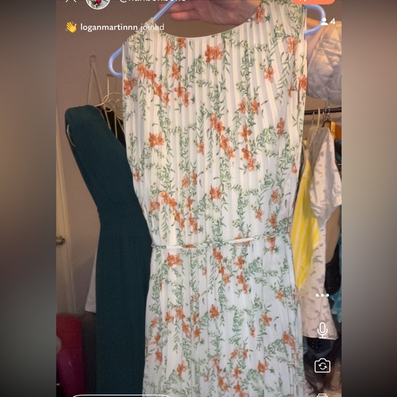 NWT pleated floral dress Max Studio London - Picture 9 of 9